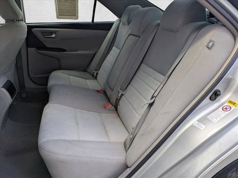 Used 2016 Toyota Camry LE image 22
