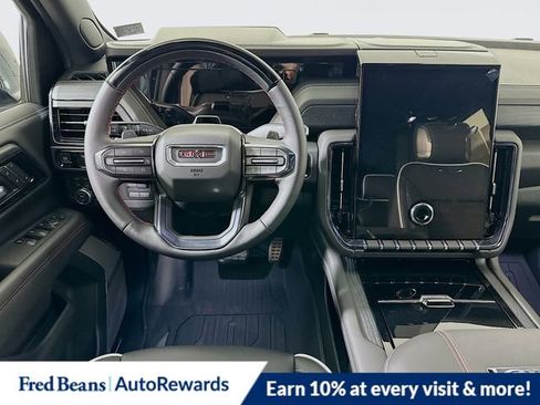 New 2026 GMC Yukon XL AT4 Ultimate AWD/4WD image 16