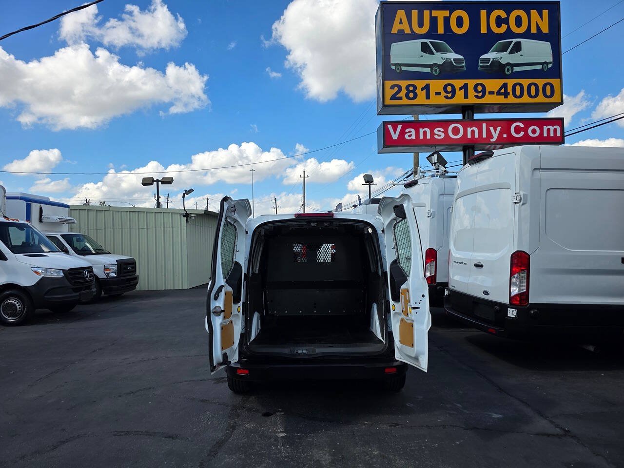 Used 2022 Ford Transit Connect XL FWD image 13