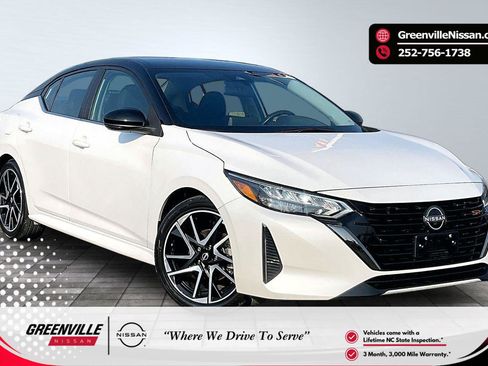 Used 2024 Nissan Sentra SR FWD image 1