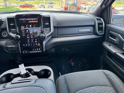 Used 2026 RAM 2500 Big Horn AWD/4WD image 13