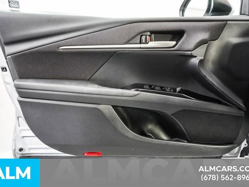 Used 2025 Toyota Camry LE image 44