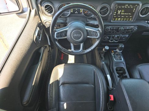 Used 2021 Jeep Gladiator Overland AWD/4WD image 20