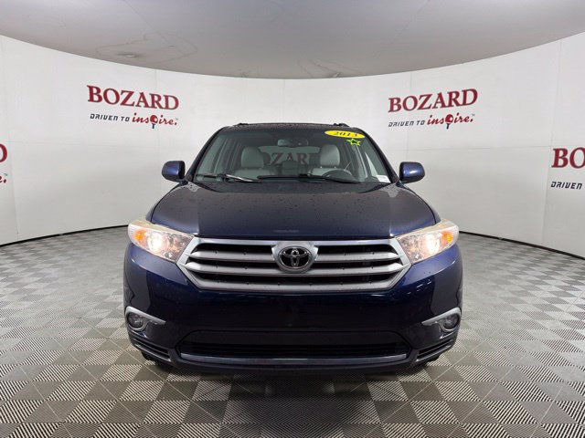 Used 2013 Toyota Highlander SE FWD image 3