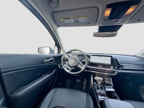 Certified 2023 Kia Sportage EX image 25