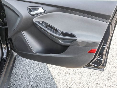 Used 2014 Ford Focus SE image 37