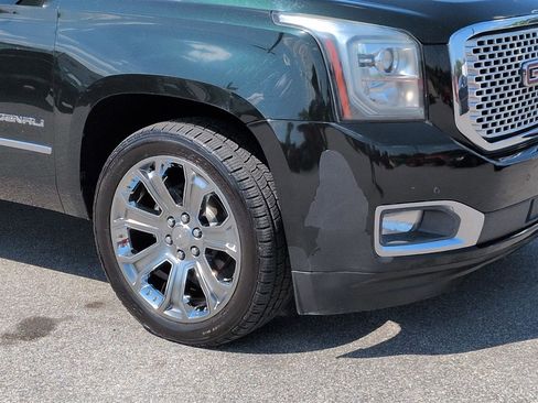 Used 2016 GMC Yukon XL Denali w/ Open Road Package AWD/4WD image 9