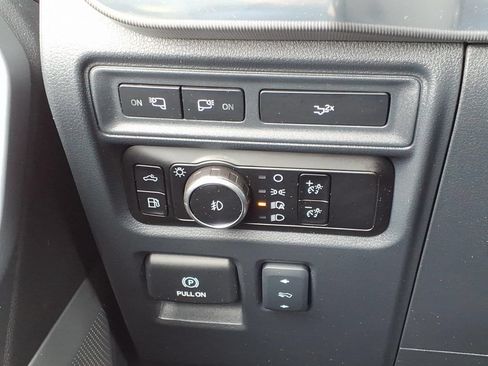 Used 2024 Ford F150 Lariat w/ Equipment Group 502A High AWD/4WD image 36