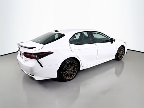 Used 2023 Toyota Camry SE w/ Convenience Package FWD image 7