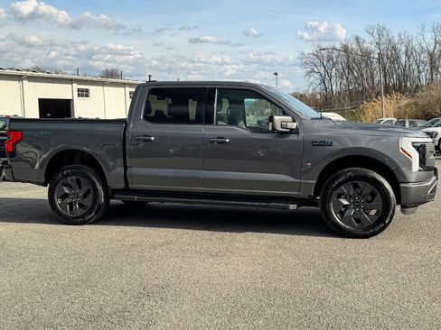 Used 2024 Ford F150 Lightning Flash AWD/4WD image 2