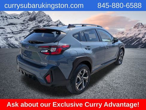 Used 2024 Subaru Crosstrek 2.0i Premium image 3