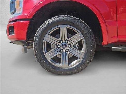 Used 2020 Ford F150 XLT w/ Equipment Group 302A Luxury AWD/4WD image 22