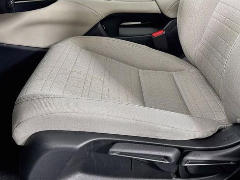 Certified 2024 Honda HR-V LX image 18