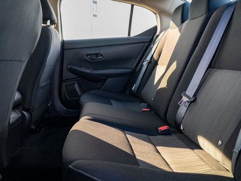 Used 2024 Nissan Sentra SV image 23