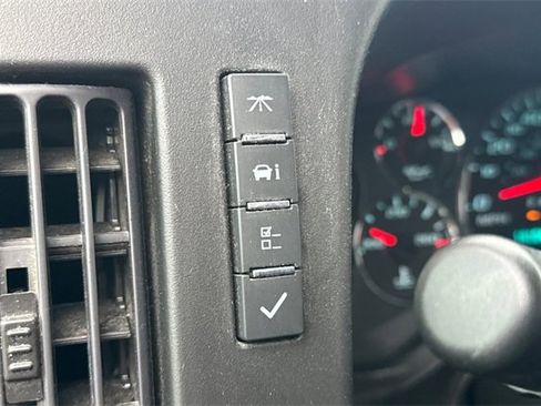 Used 2023 GMC Savana 2500 w/ Driver Convenience Package image 51