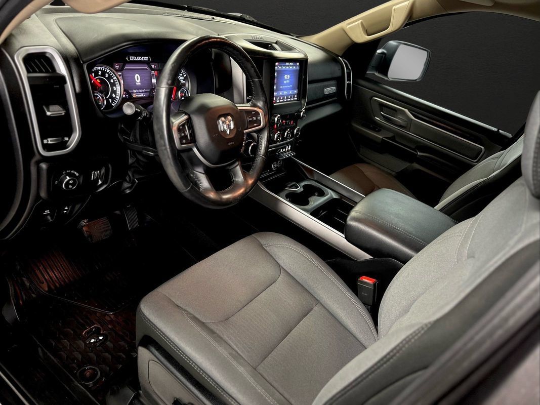 Used 2020 RAM 1500 Big Horn AWD/4WD image 17