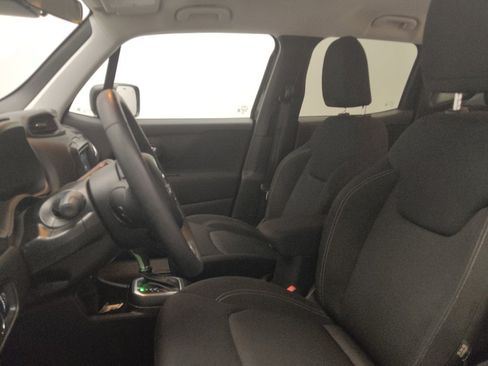 Used 2021 Jeep Renegade Sport FWD image 17