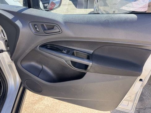 Used 2018 Ford Transit Connect XL FWD image 15
