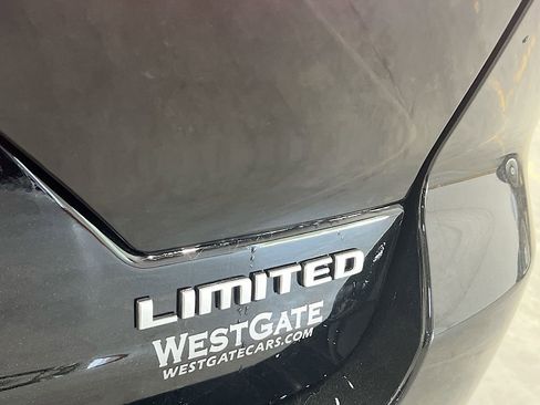 New 2025 Jeep Grand Cherokee Limited w/ Luxury Tech Group II image 43