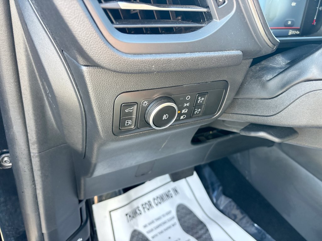 Used 2025 Ford Escape SE FWD image 27