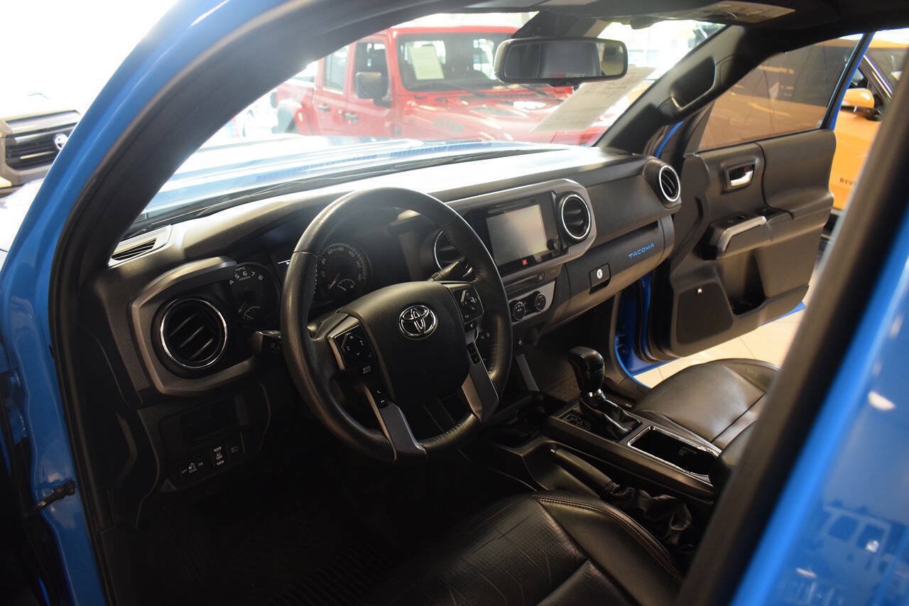 Used 2019 Toyota Tacoma TRD Pro AWD/4WD image 25