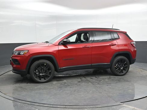 New 2026 Jeep Compass Latitude AWD/4WD image 7