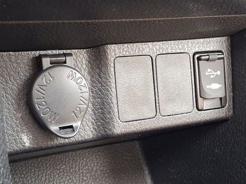 Used 2019 Toyota Corolla LE image 26