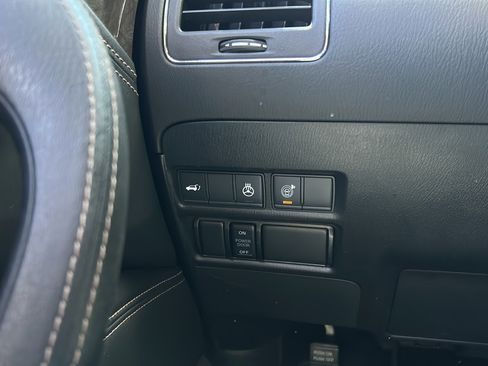 Used 2021 Nissan Armada Platinum w/ Captain's Chairs Package RWD image 27