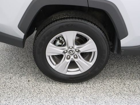 Used 2025 Toyota RAV4 XLE FWD image 6