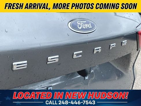 Used 2025 Ford Escape ST-Line FWD image 11