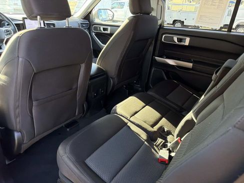 Certified 2023 Ford Explorer XLT image 13