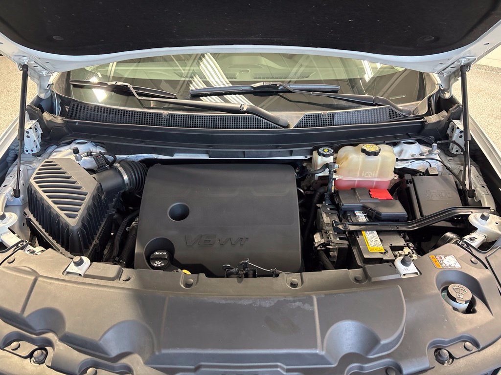 Used 2019 Chevrolet Traverse LT w/ LPO, Floor Liner Package AWD/4WD image 52