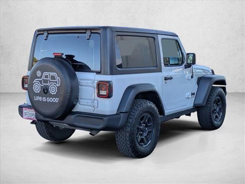 Used 2023 Jeep Wrangler Sport image 7