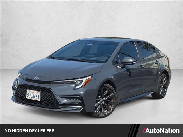 Used 2024 Toyota Corolla SE w/ SE Premium Package FWD image 1