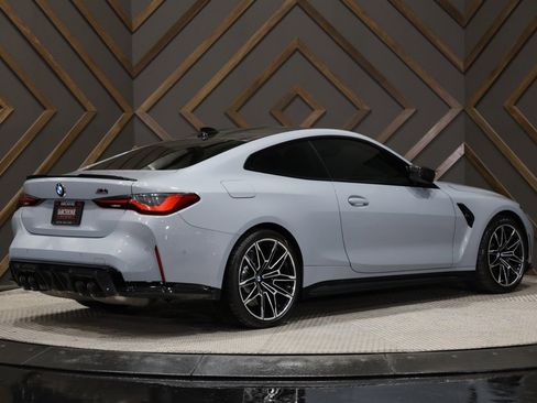 Used 2021 BMW M4 Competition w/ M Carbon Exterior Package image 2