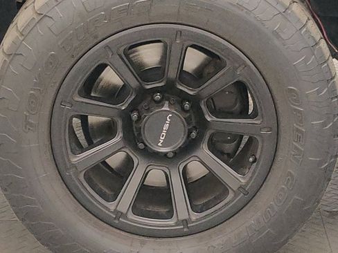Used 2013 Ford F150 XLT w/ Mid Equipment Group RWD image 31