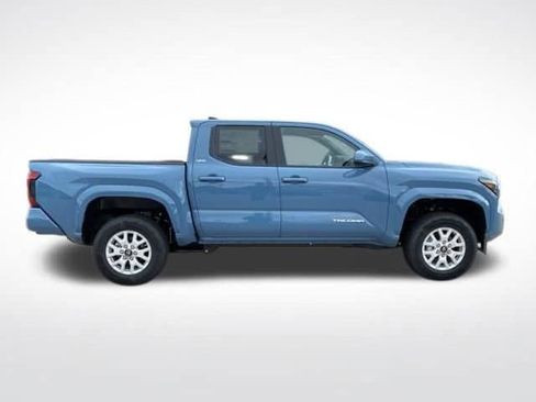 New 2026 Toyota Tacoma SR5 AWD/4WD image 2
