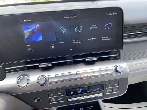 Certified 2025 Hyundai Kona SEL FWD image 21