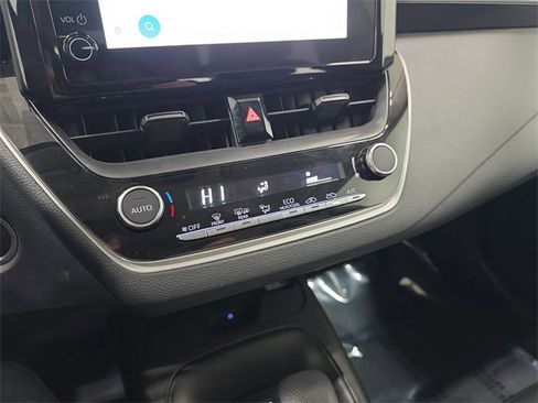 Certified 2025 Toyota Corolla LE w/ LE Premium Package image 21