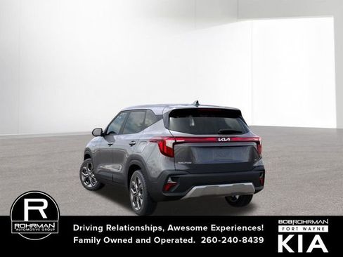 New 2026 Kia Seltos LX image 4