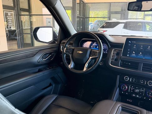 Used 2024 Chevrolet Tahoe LT w/ Luxury Package RWD image 31