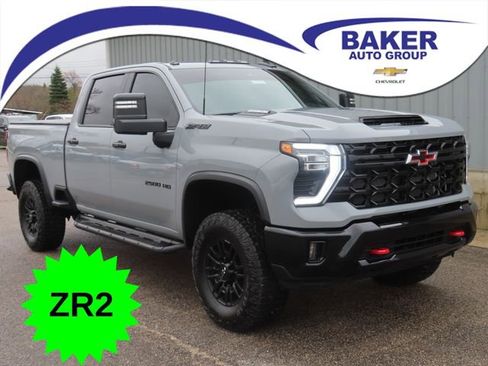 Used 2024 Chevrolet Silverado 2500 ZR2 w/ Technology Package AWD/4WD image 1