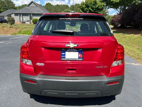Used 2015 Chevrolet Trax LS w/ LPO, Protection Package FWD image 13