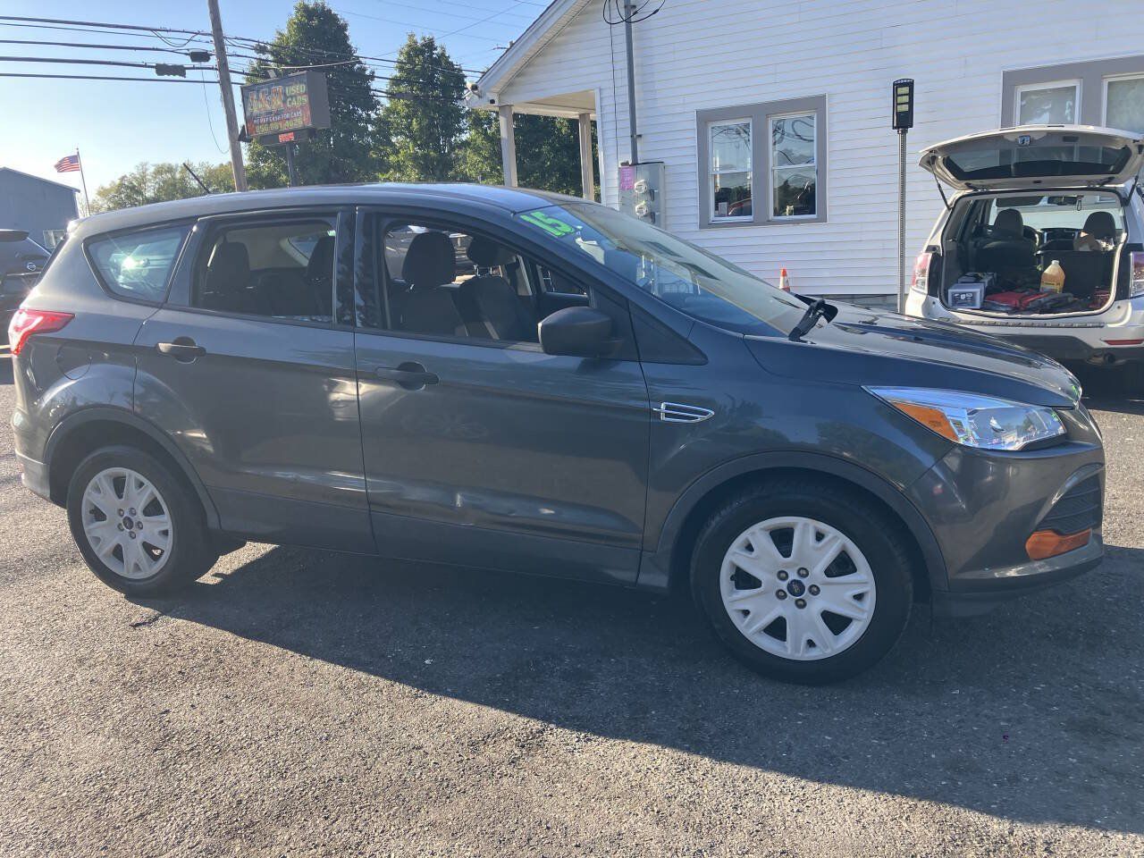 Used 2015 Ford Escape S FWD image 6