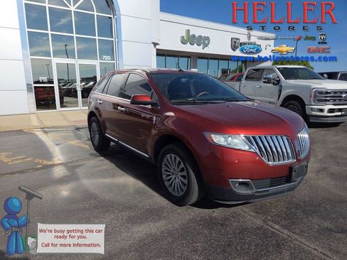 Used 2014 Lincoln MKX FWD w/ Walnut Swirl Wood Package image 1
