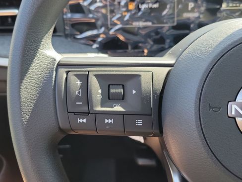New 2026 Nissan Kicks SV w/ SV Premium Package FWD image 6