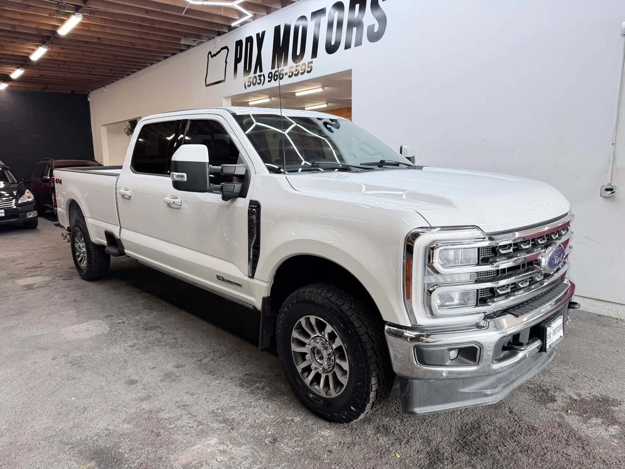 Used 2023 Ford F250 Lariat w/ Lariat Ultimate Package AWD/4WD image 2