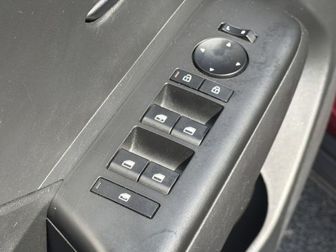 Certified 2025 Hyundai Kona SEL FWD image 22