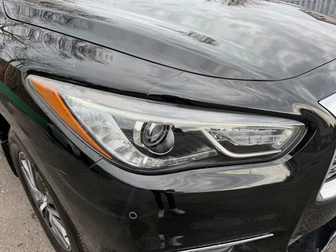 Used 2019 INFINITI QX60 Luxe w/ Essential Package AWD/4WD image 4