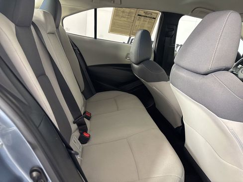Used 2021 Toyota Corolla LE image 25